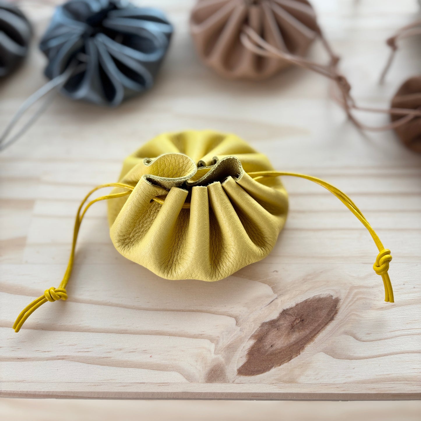 Bourse en cuir jaune - Grande